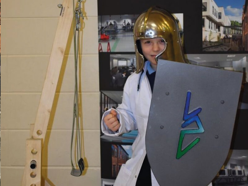 Dunholme Children Throw Themselves Into Medieval Lincoln UTC Challenge