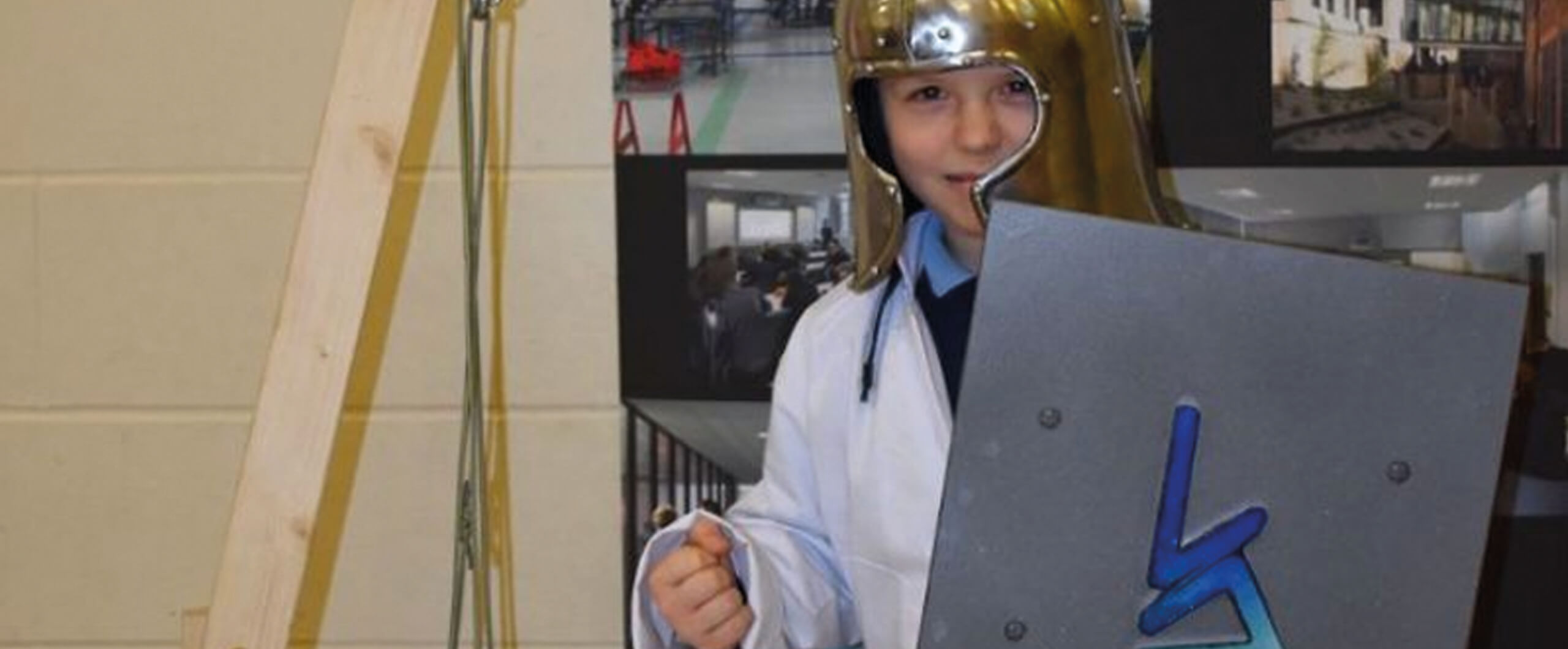 Dunholme Children Throw Themselves Into Medieval Lincoln UTC Challenge