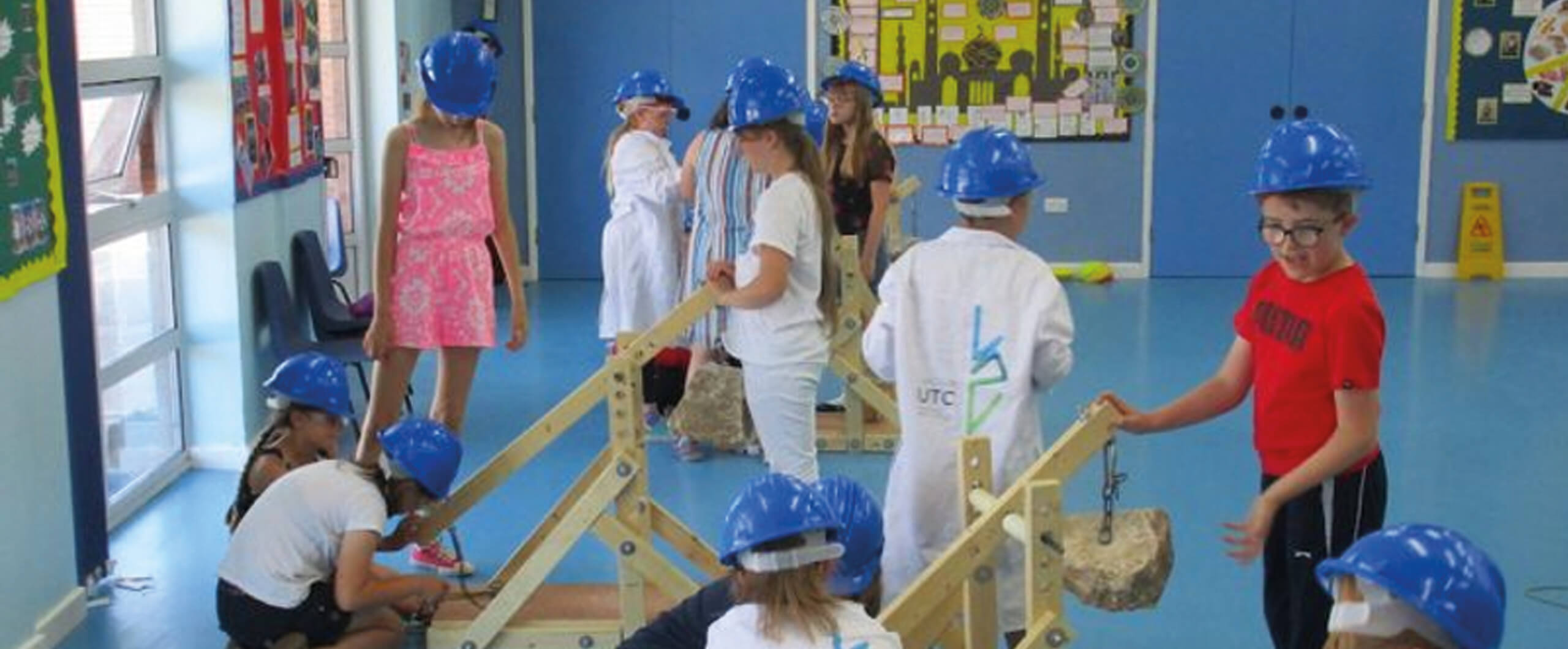 Kirton Primary School Children Throw Themselves Into Medieval Lincoln UTC Challenge